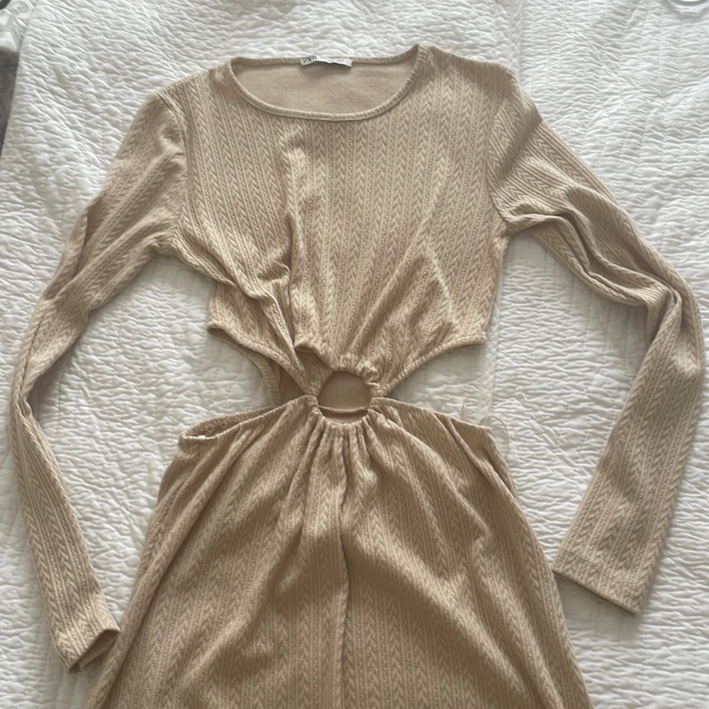 Zara dress like new